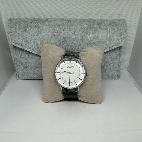 Jedir Men's Black Leather Analog White Dial Quartz Chronometer Watch JNA59 - Picture 1 of 12